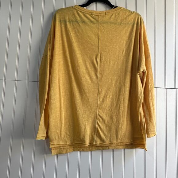 We The Free On My Mind V-neck Shirt In Light Earth Size XS - Picture 3 of 9